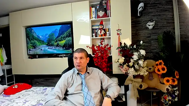 SpartacusDaddy48 Live XXX-chat