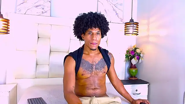 Show de Dilan_Hall na webcam