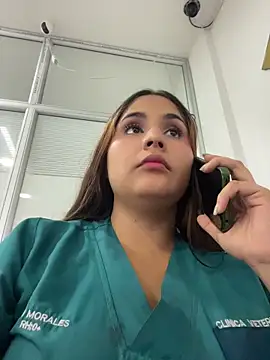 Chat +18 de Noa_Harper- ao vivo