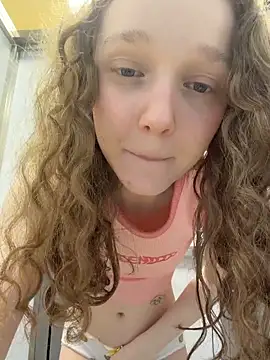 Chatroom XXX en direct de outside_rosy