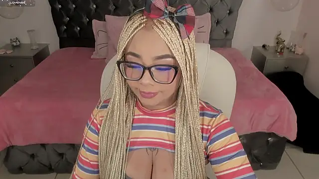 conny__curly Chat XXX in diretta