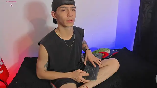 _IanLark webkamerás műsora