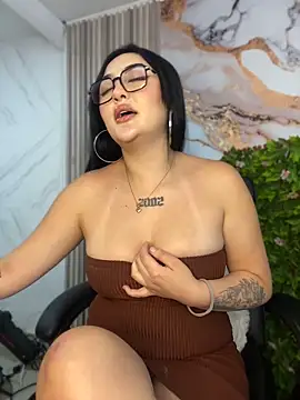 skarlet_ec's Live XXX Chat