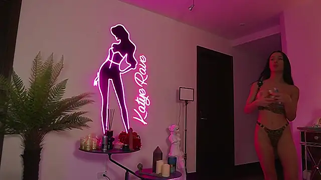Katyerave's Live XXX Chat