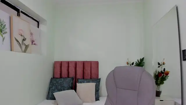 Chat +18 de sophia_hadid ao vivo