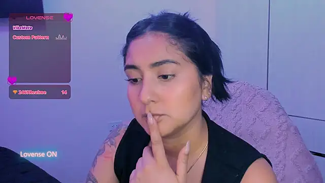 Živý XXX chat ViolettaKai
