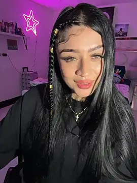 lucianaroy's Live XXX Chat