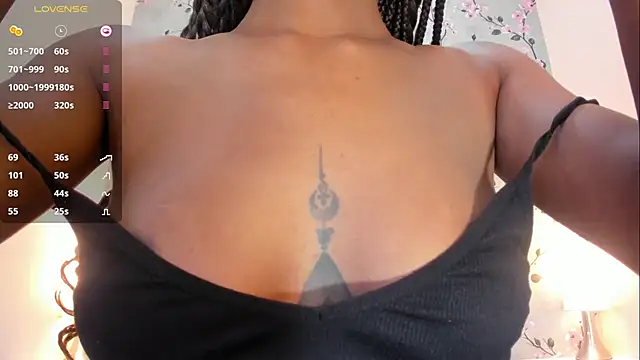 دردشة EmmySweett الجنسية المباشرة