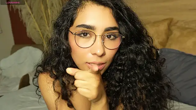 scarlett25__'s Live XXX Chat