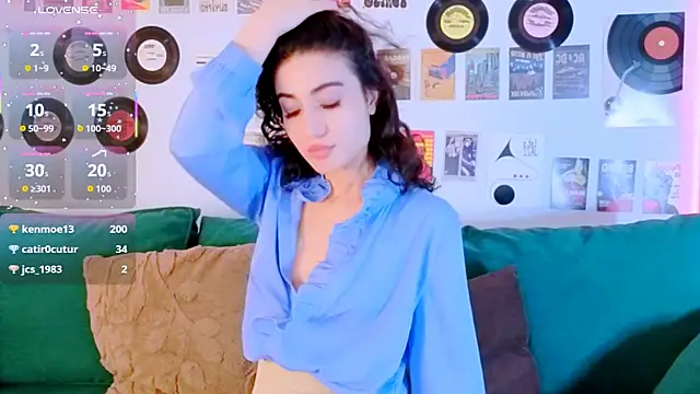 Chat XXX en directo de Maya_Rogerss