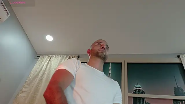 lorenzo_walker_1 Show Webcam