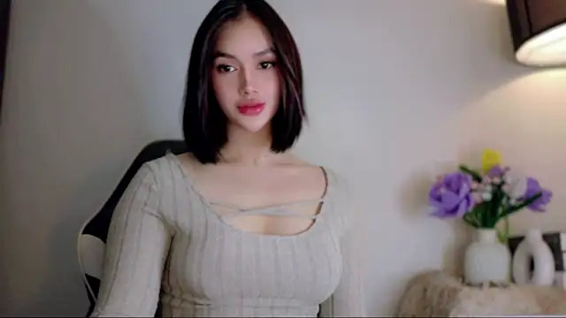 Anna_HollyDoll Adlı Modelin Web Kamerası Şovu