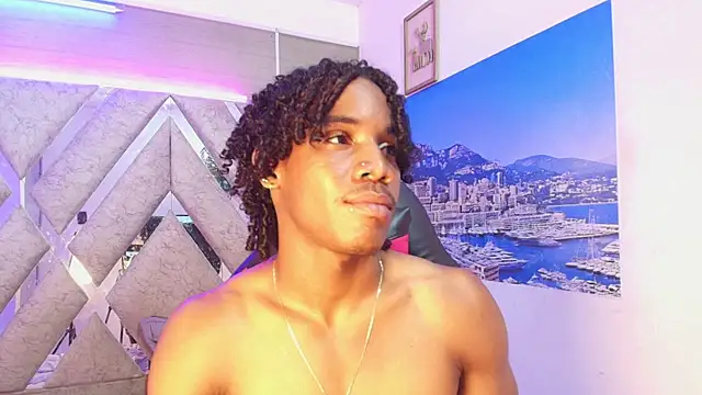 axel_silva4 Adlı Modelin Canlı XXX Sohbeti