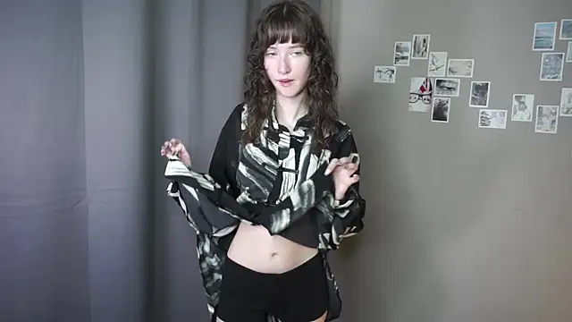 DellaLeck's Live XXX Chat