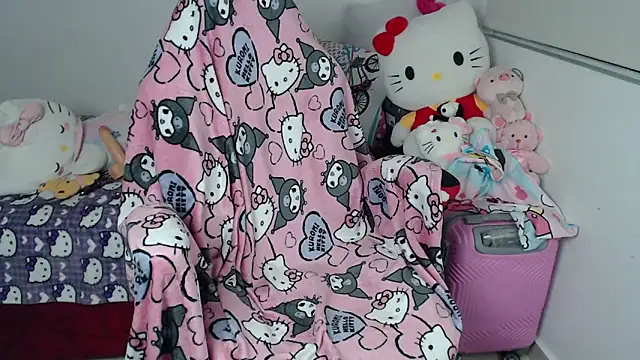 Chat +18 de kayla_k18 ao vivo