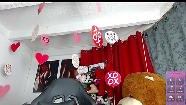 XXX chat uživo modela Niky_777