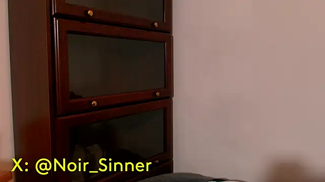 sinnernoir's Webcam Show
