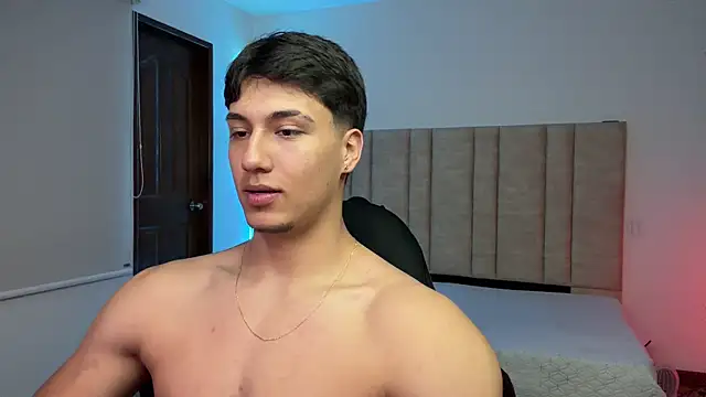 CHRIS_MORGAN1 Live XXX Chat