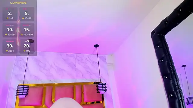 Luciifeer_n Live XXX chat