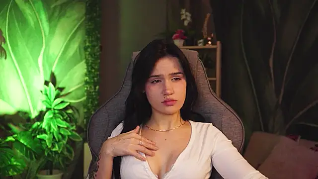 MonicaFarmer's Live XXX Chat