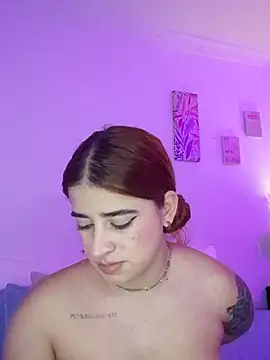 martina_connor1's Live XXX Chat