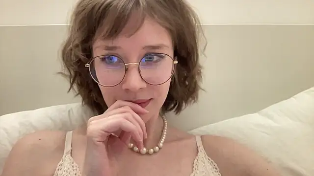 ms_christiana Adlı Modelin Canlı XXX Sohbeti