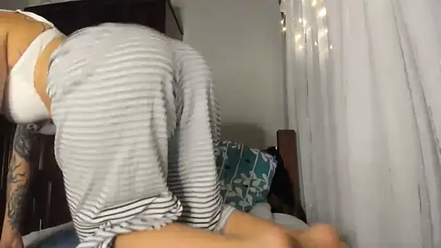 Lepetit_Nath's Live XXX Chat