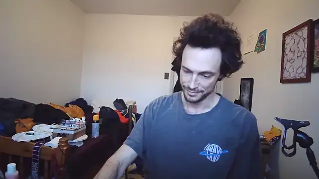 JohnnyMoves Webcam Show