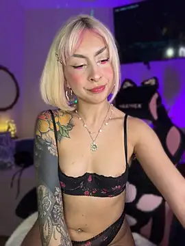 Cinamoonn Live XXX-chat
