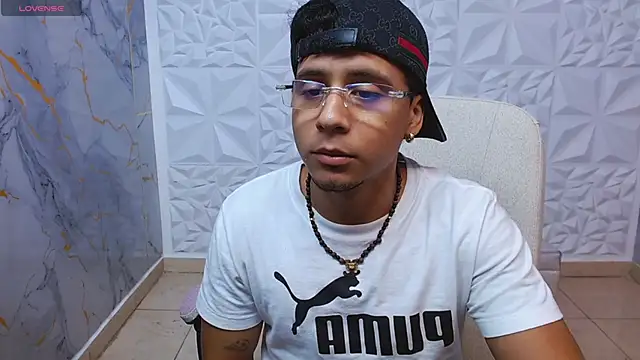 jbarto_ Chat XXX live