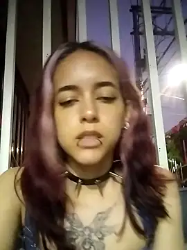 Chatroom XXX en direct de Nill_Kojo