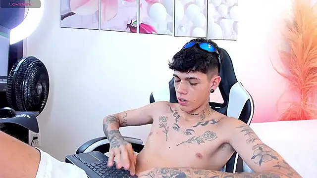 แชท XXX สดของ Tommy_valverde