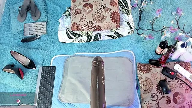 Eilin_clio Adlı Modelin Canlı XXX Sohbeti