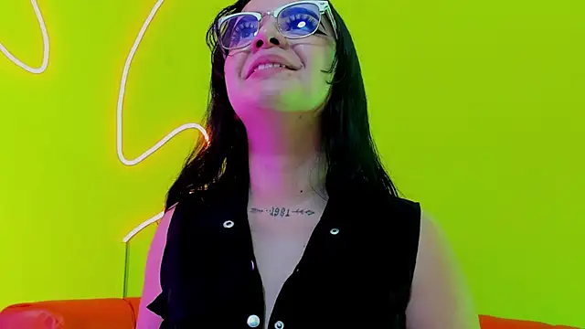 Ema_Isabellan Live XXX chat