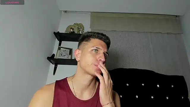 kevin_ahss Show Webcam