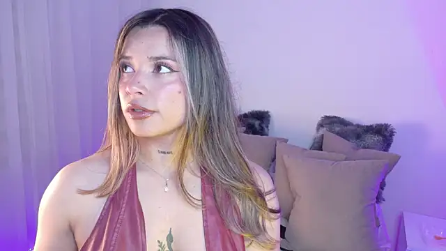 KylieVennet Live XXX Chat