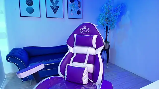 Chat XXX en directo de Naia_trendy