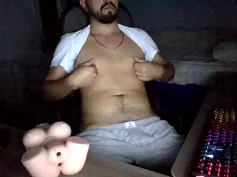 Show de Novin21_24 na webcam
