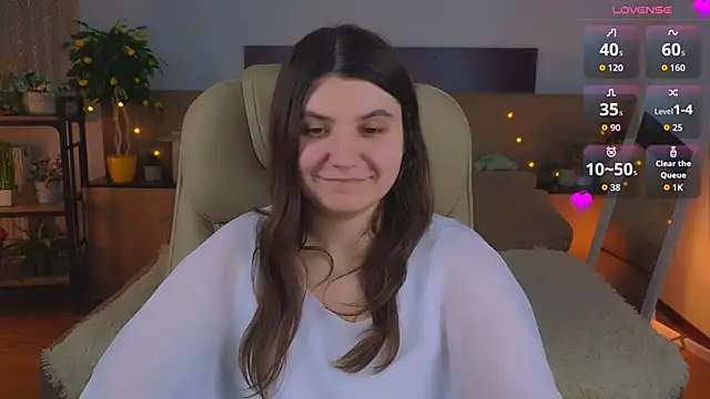 Chat XXX en directo de Viola__Shy