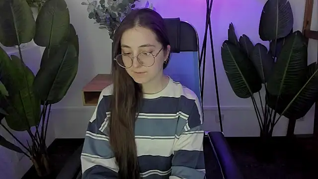 VirtuallVoyant Live XXX-Chat