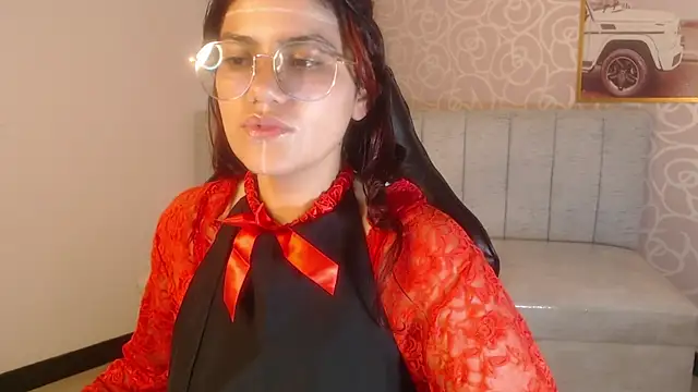 Czat XXX na żywo – Scarlett_jhonson_ch