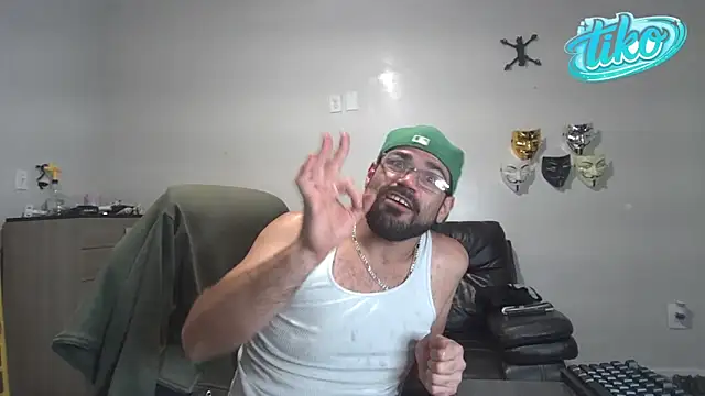 Zander823's Webcam Show