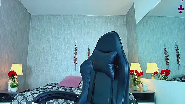 MeganDiamont_FG Chat XXX in diretta