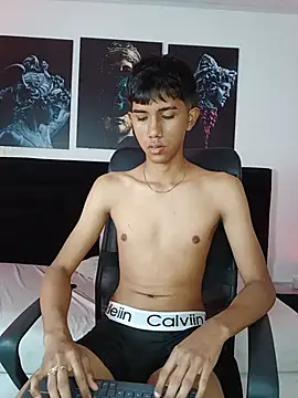 Webkamerová show KevCokk