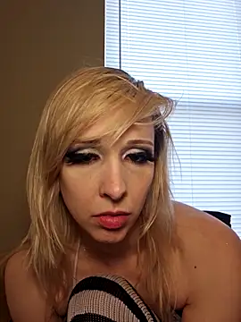 AmethystFoxxn Live XXX chat