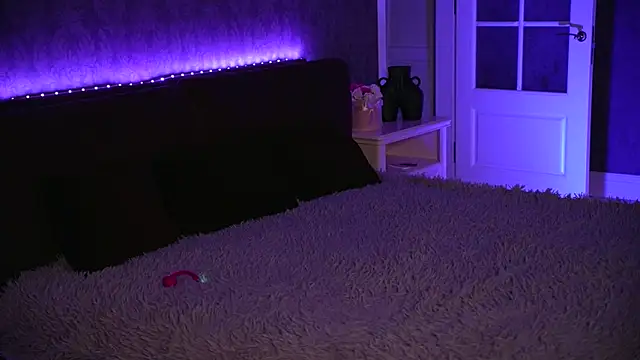 LisaElfy's Live XXX Chat
