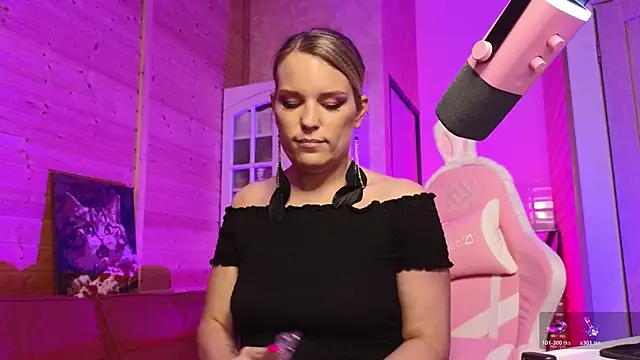 دردشة Lady_Shine الجنسية المباشرة