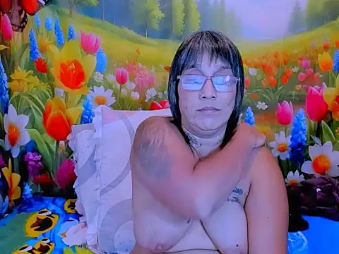 Chat XXX en directo de indianroxy