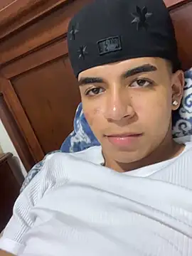 JoanG10 Live XXX-Chat