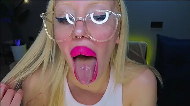 Luna_Beverly – Naživo XXX chat